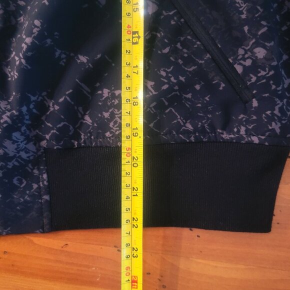 Lane Bryant On-The-Go Bomber Black & Lavendar/Gray Patterned Jacket - Size 18 - Picture 9 of 11